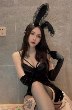 一个可疑的员工_国产剧神马在线观看
