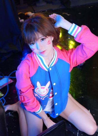 温柔的女秘书_720高清迅雷在线观看