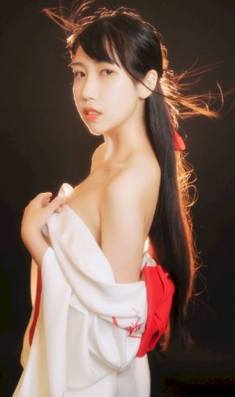 黄色午夜影院_免费国语在线观看
