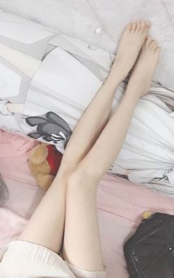 漂亮的女老师电影_电影在线观看免费